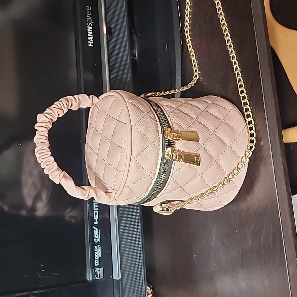 Trendy Quilted Purse